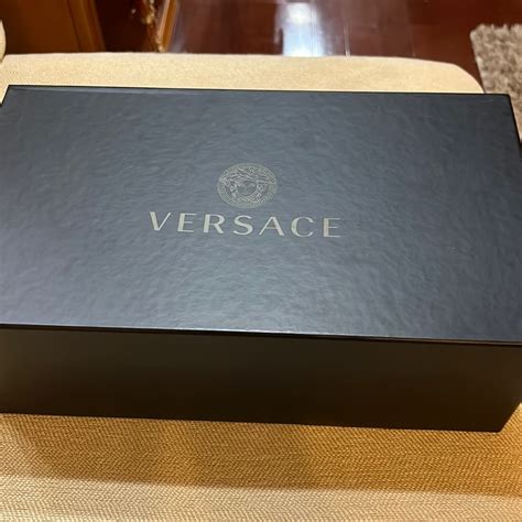 282 results for versace empty box 